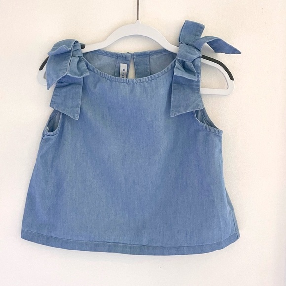 10 Light Chambray Sleeveless Tank Top, Bow Tie Shoulders, Subtle Flare & Crop - Picture 1 of 7